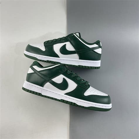 michigan state nike dunks|Mehr.